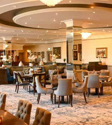 Aaron Lounge - Image